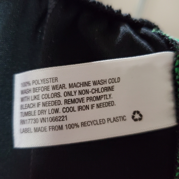 Cat & Jack Boy's Black Shorts Size Small (6/7)| Great Condition - Picture 6 of 6